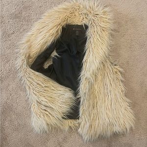 Shaggy Cream Colored Vest size Medium